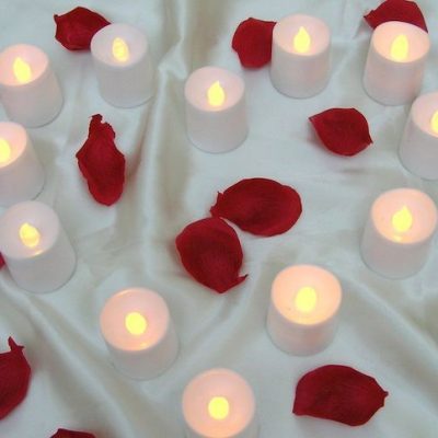 flameless tealights with rosepetals