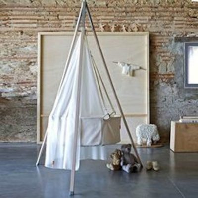 Leander Cradle Styling